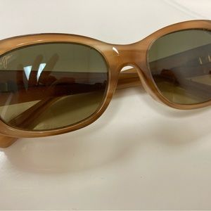 Maui Jim “Lilikoi” polarized sunglasses